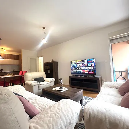 White Homes 45 • Point Podgorica