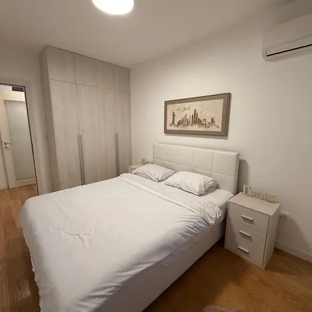 White Homes 45 • Point Apartamento Podgorica